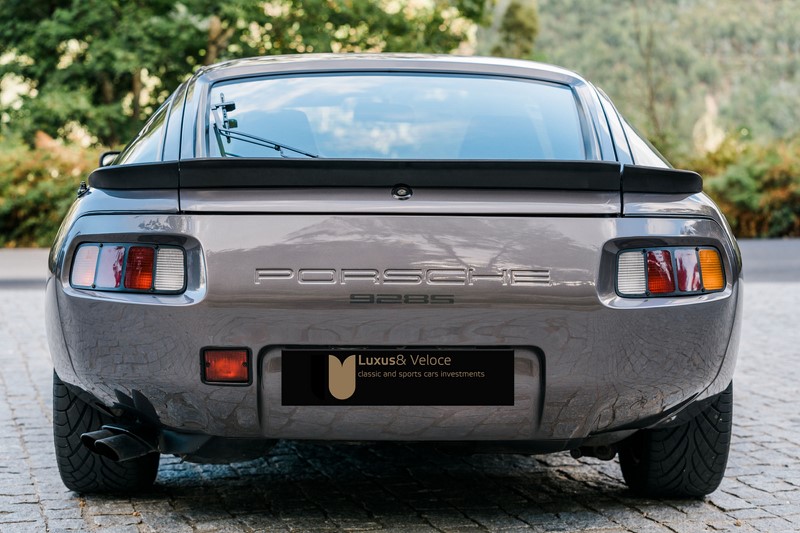 1981 Porsche 928 Jubilee